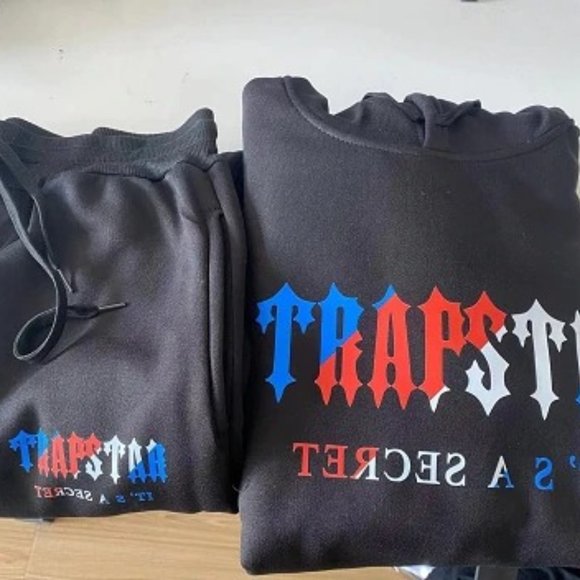 Trapstar for Cheap - Picture 2 of 4